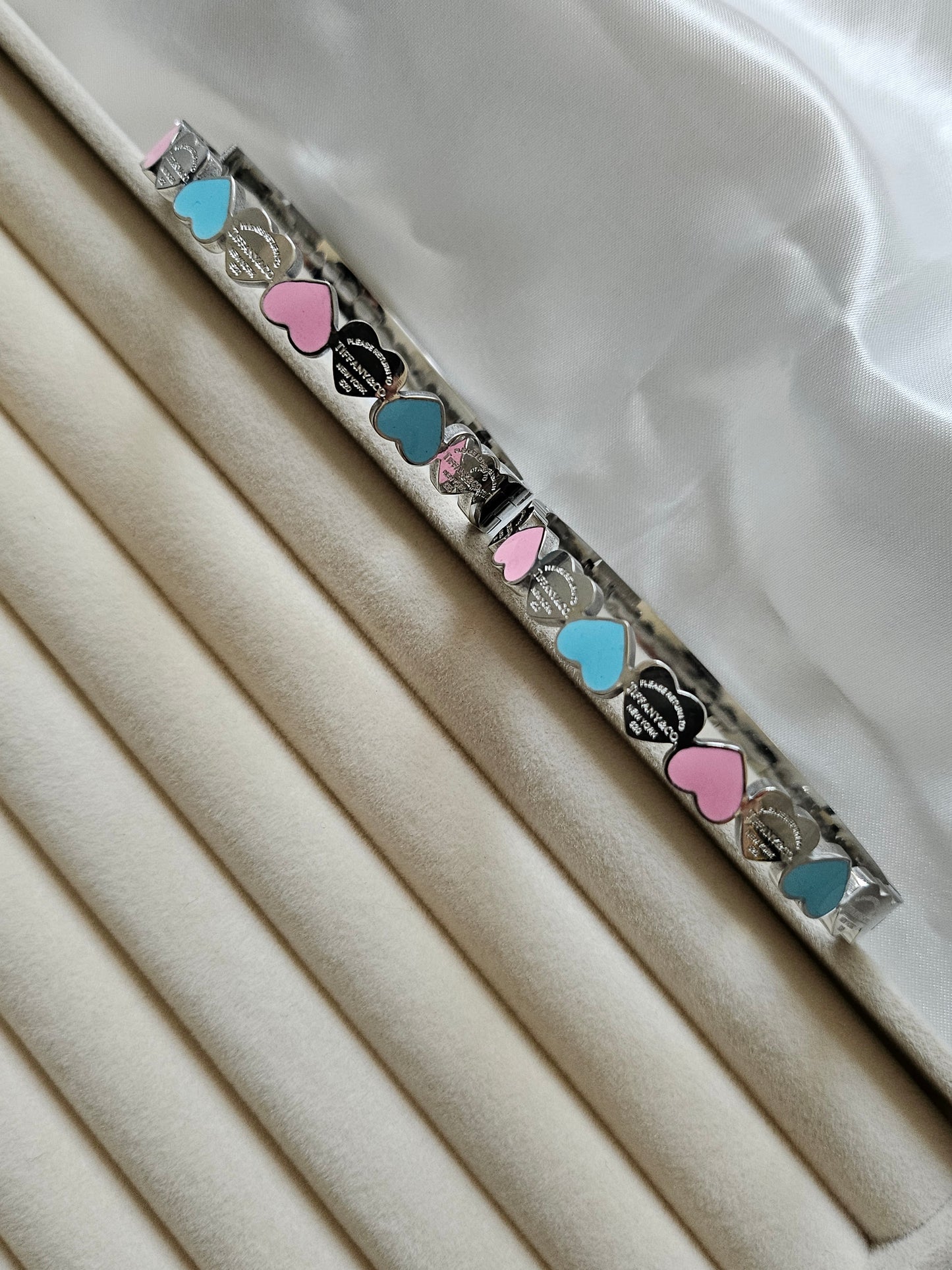 ATHENA Heart Bangle - 18K Gold Plated Bangle