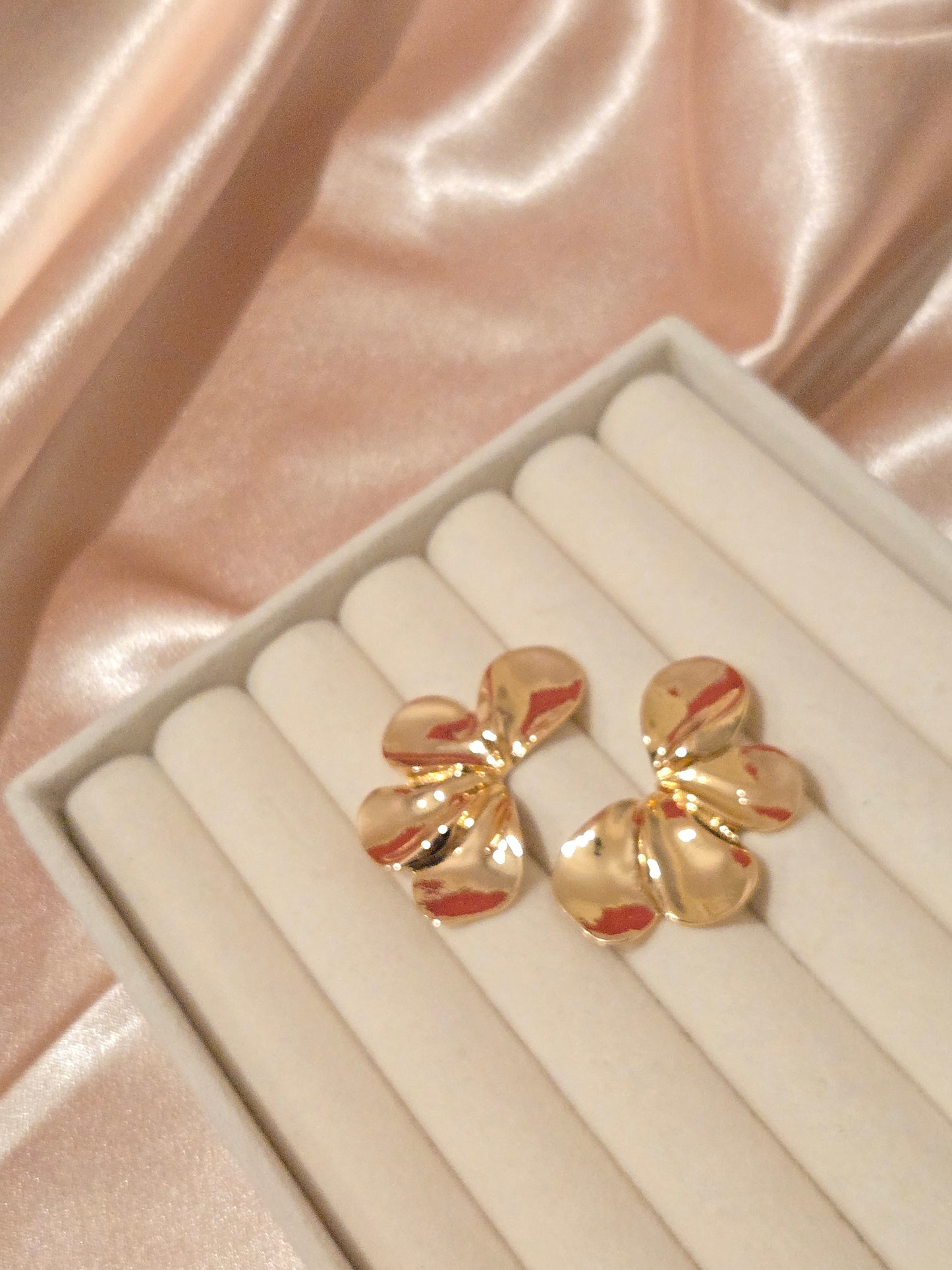 HAYA Petal Earring - 18K Gold Plated
