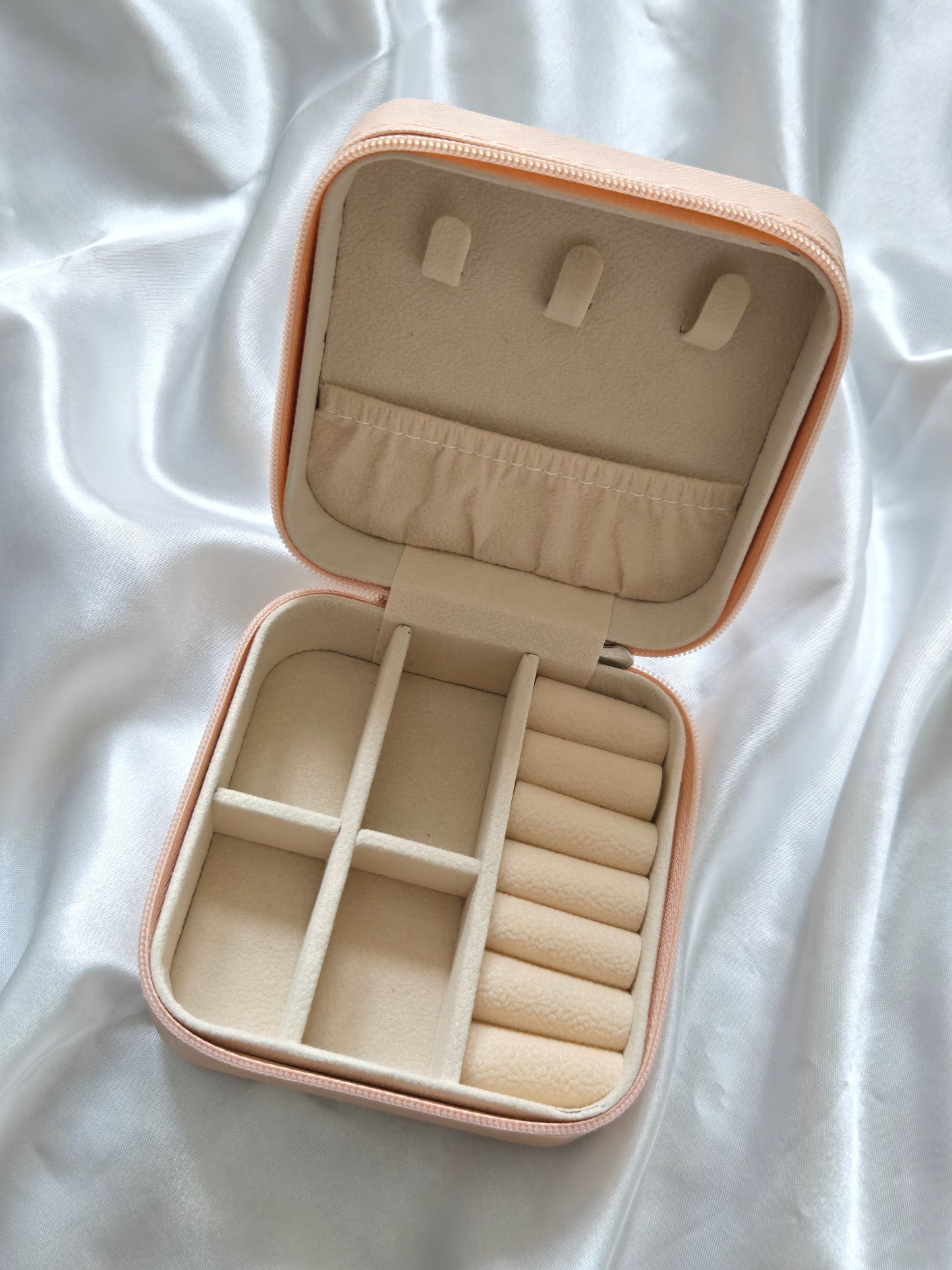 TAZ JEWELS Jewellery Storage Box