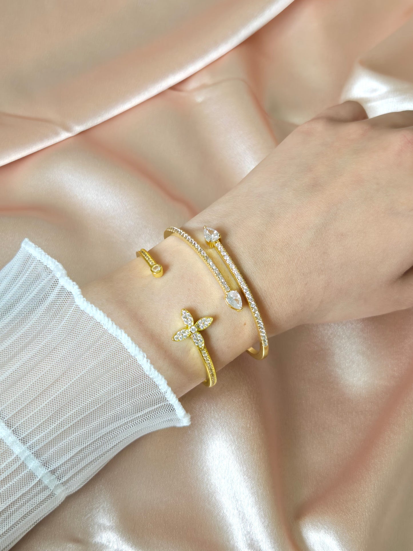ASTRA Cuff - 18K Gold Plated