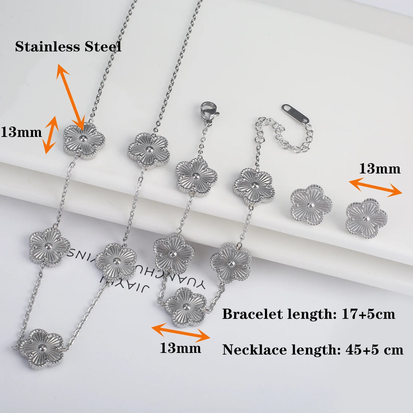 ZAINA Bracelets & Sets