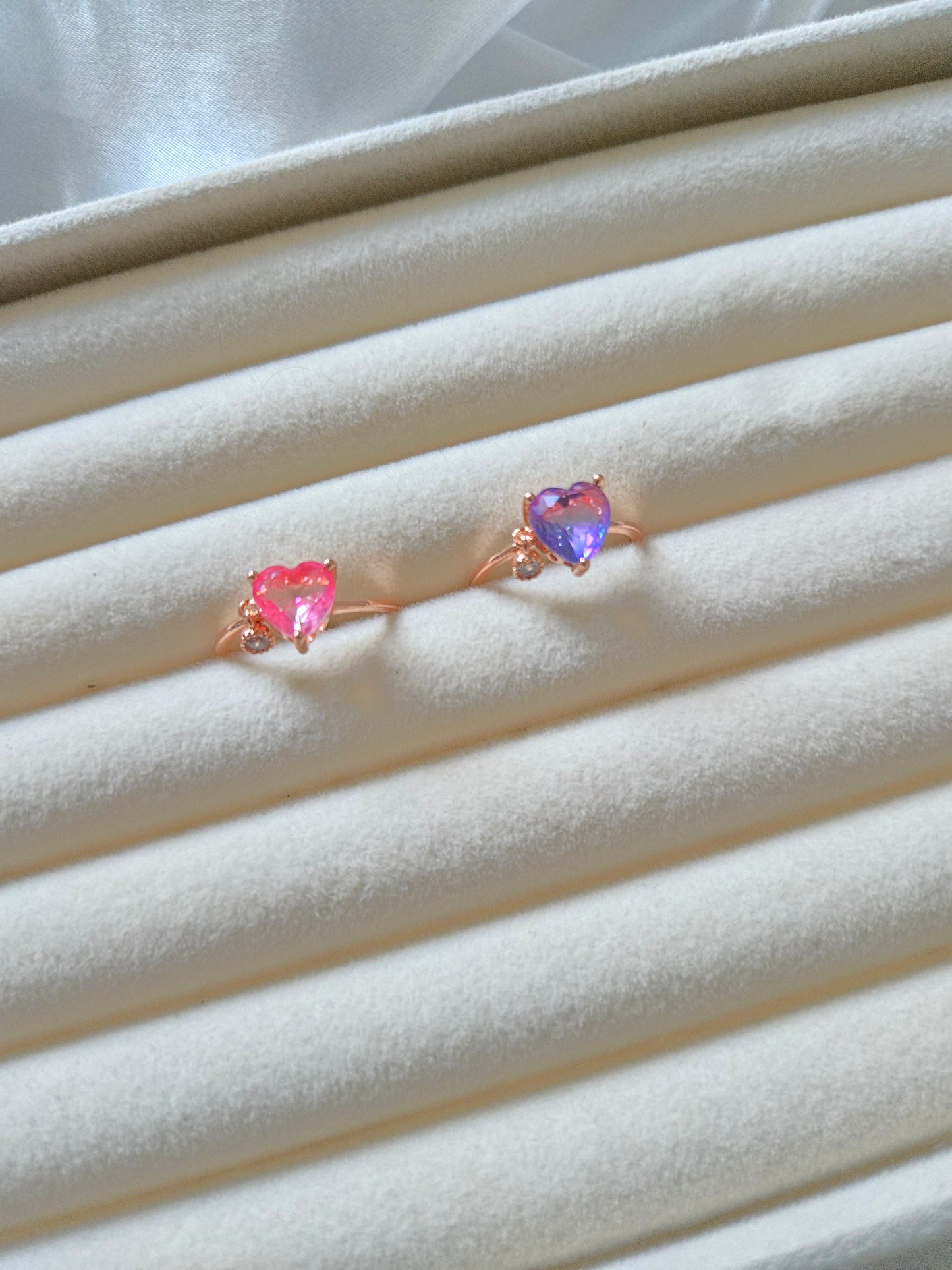 IVY Chrome Jewel Heart Resizable Rings - Brass