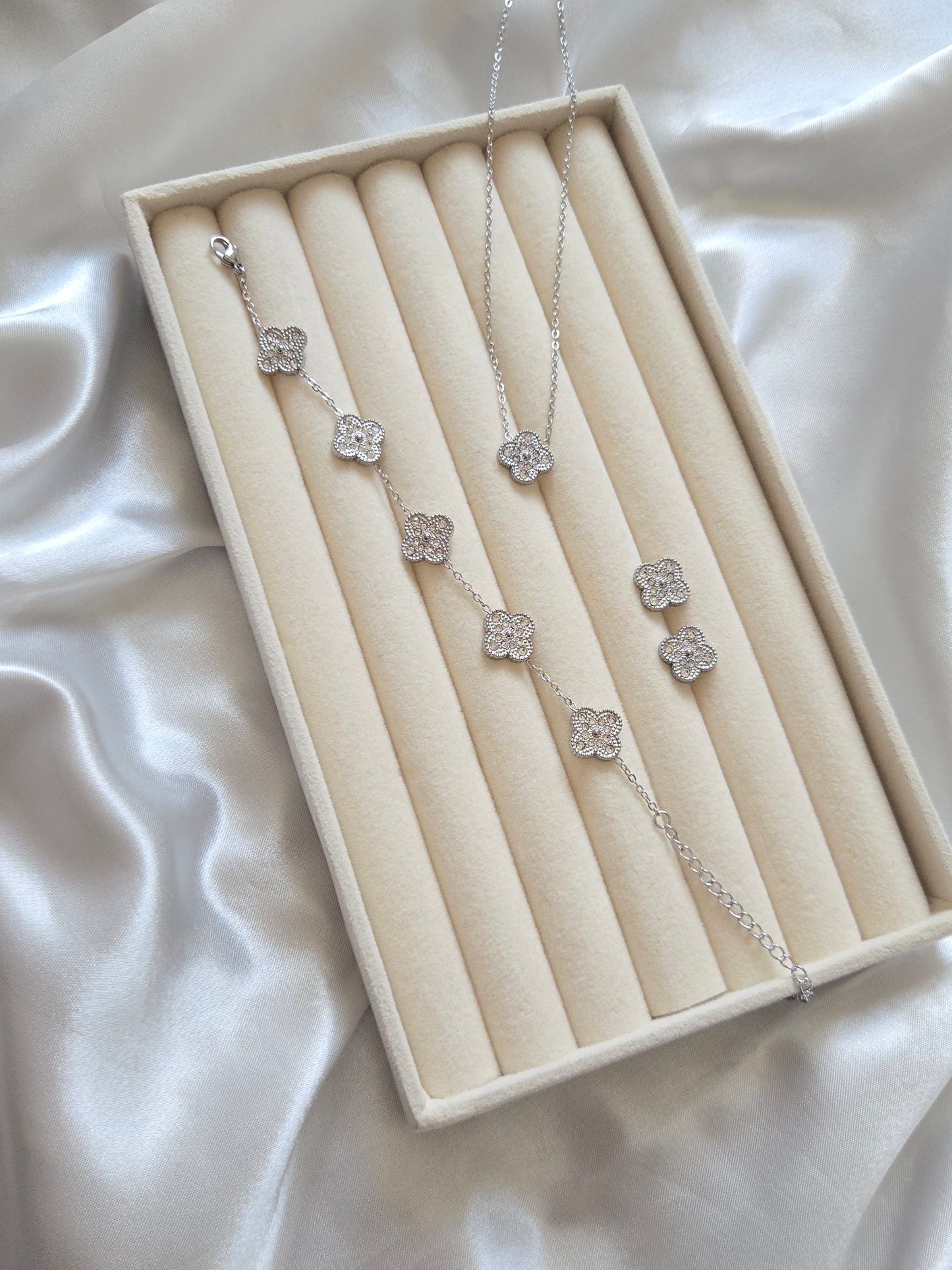 TIMELESS 18K Gold Plated Set - Gold & Silver
