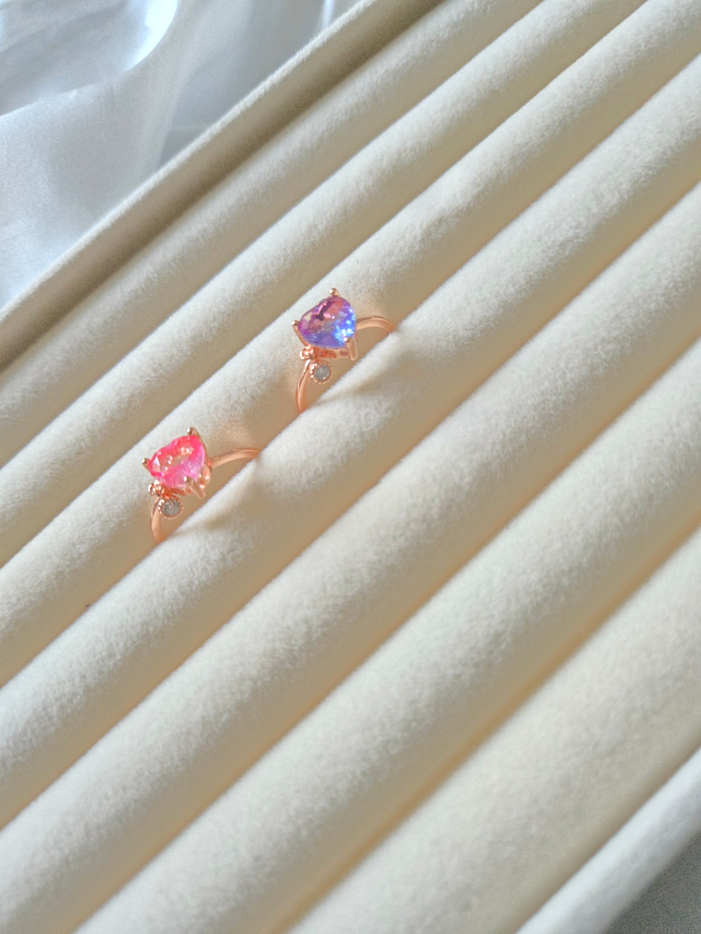 IVY Chrome Jewel Heart Resizable Rings - Brass