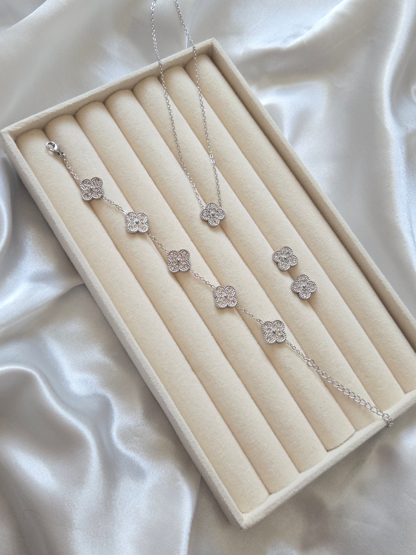 TIMELESS 18K Gold Plated Set - Gold & Silver