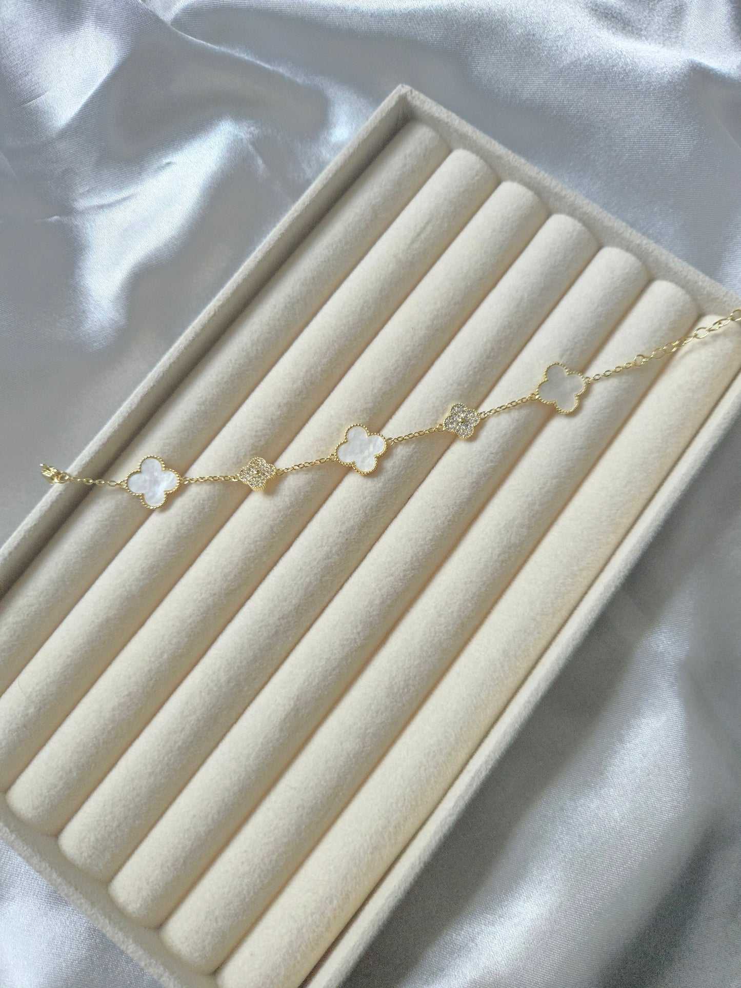 SNOW Bracelet - 18K Gold Plated