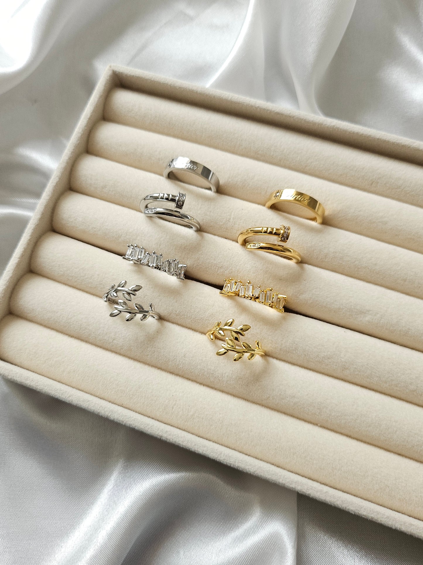 JUNIPER Leaf Resizable Rings - Stainless Steel