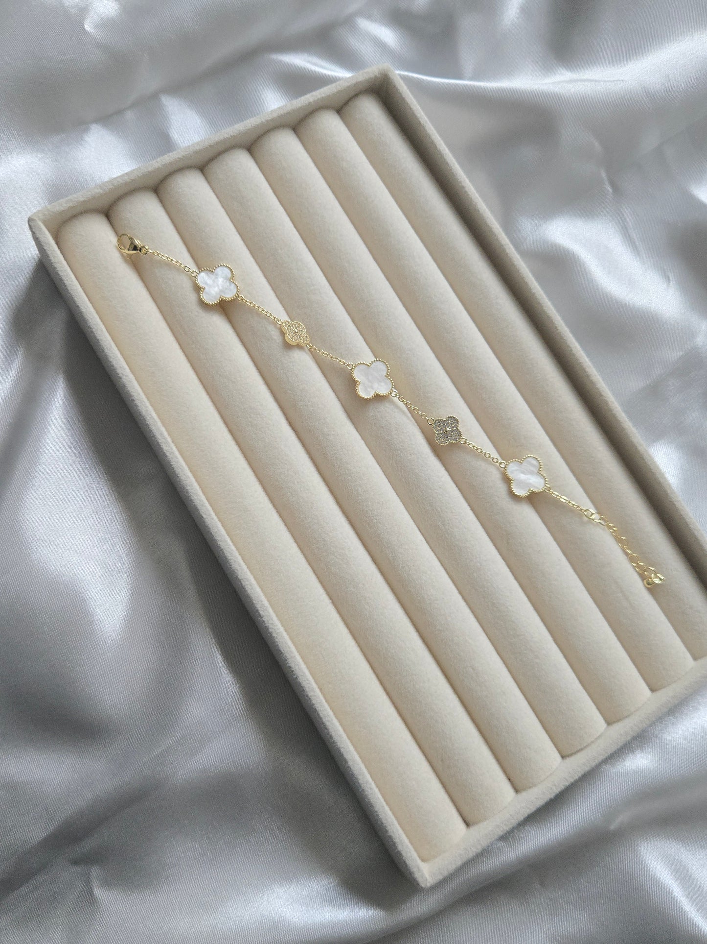 SNOW Bracelet - 18K Gold Plated