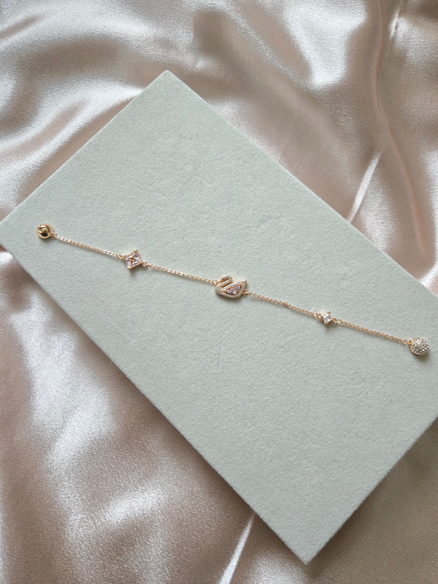 AMPLE Rose Gold Bracelet - LIMITED EDITION