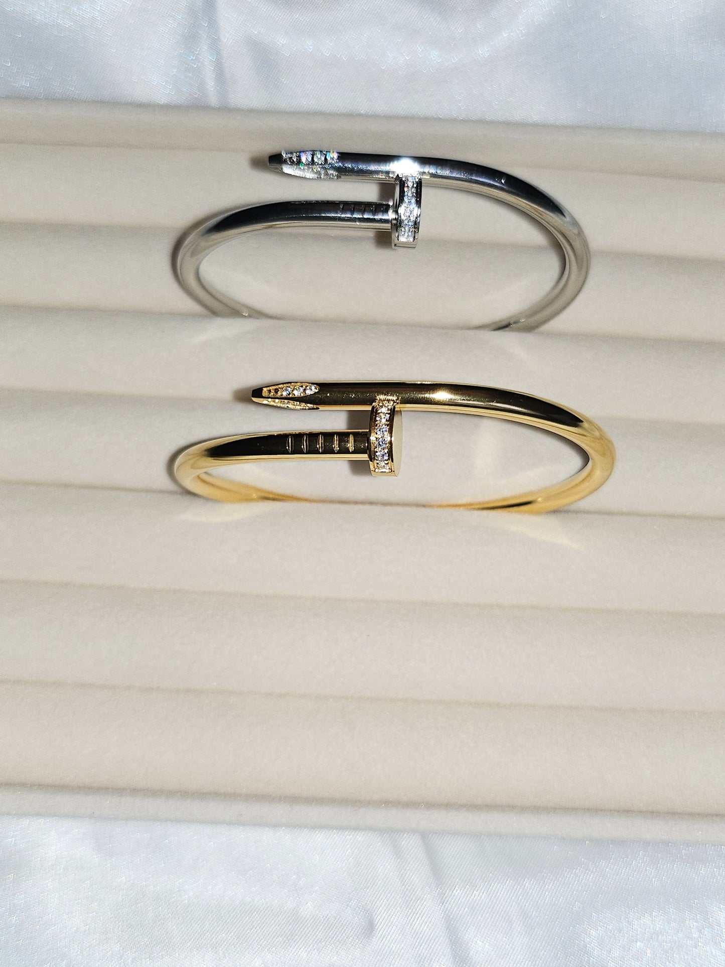 SAMIRA Nail Bangle - Stainless Steel