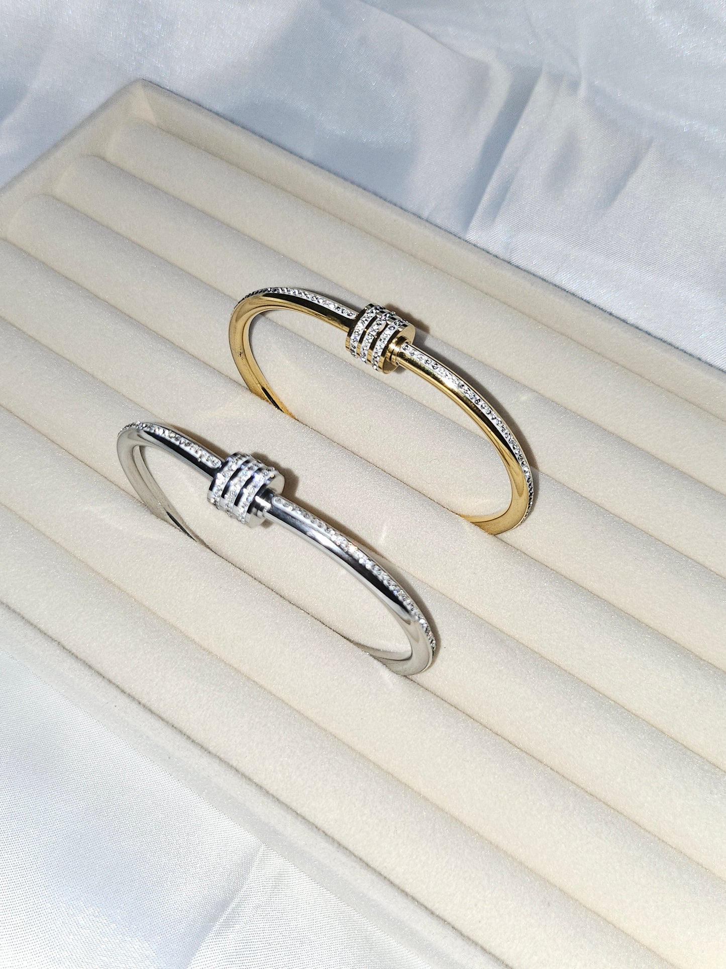 SARA Bangle - Stainless Steel