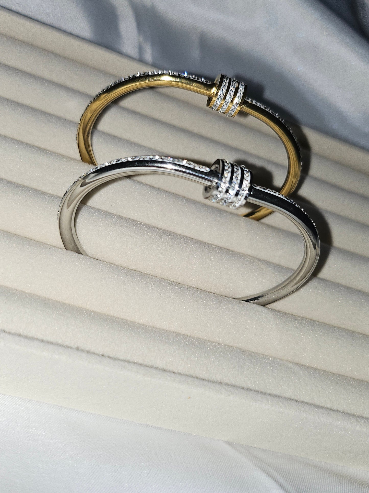 SARA Bangle - Stainless Steel