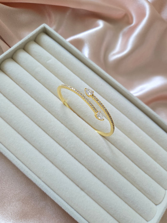 ASTRA Cuff - 18K Gold Plated