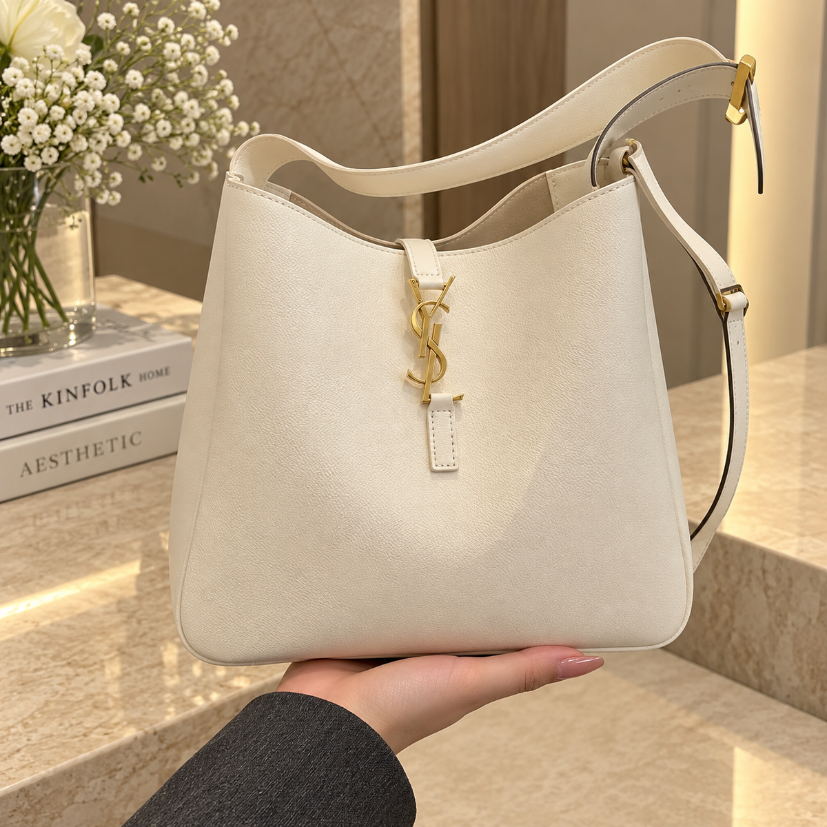 LILAC Tote - White