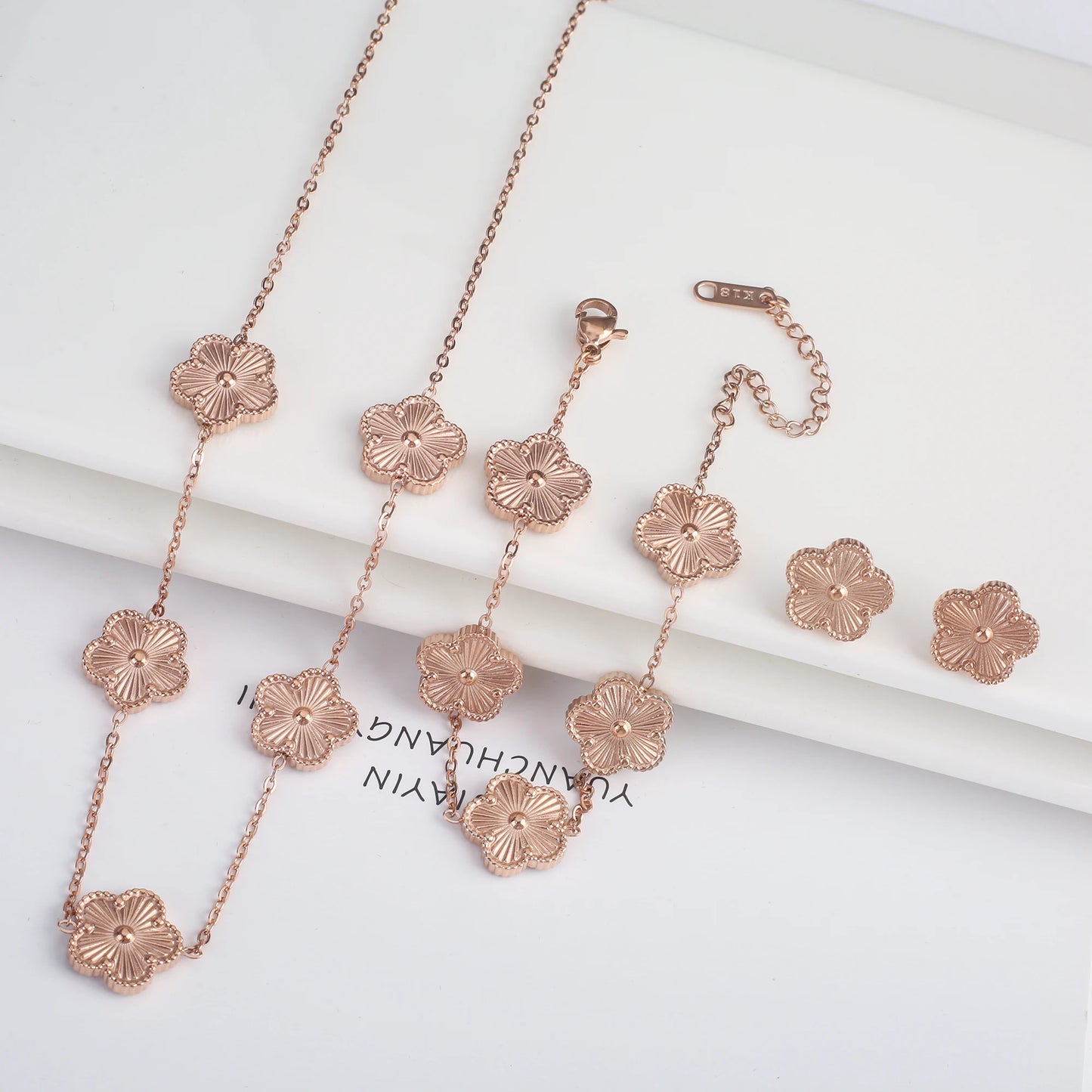 ZAINA Bracelets & Sets
