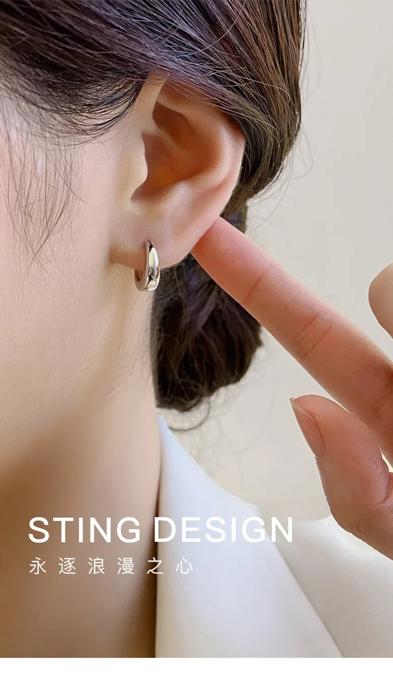 SHAYLA 925 Silver Hoop Earrings
