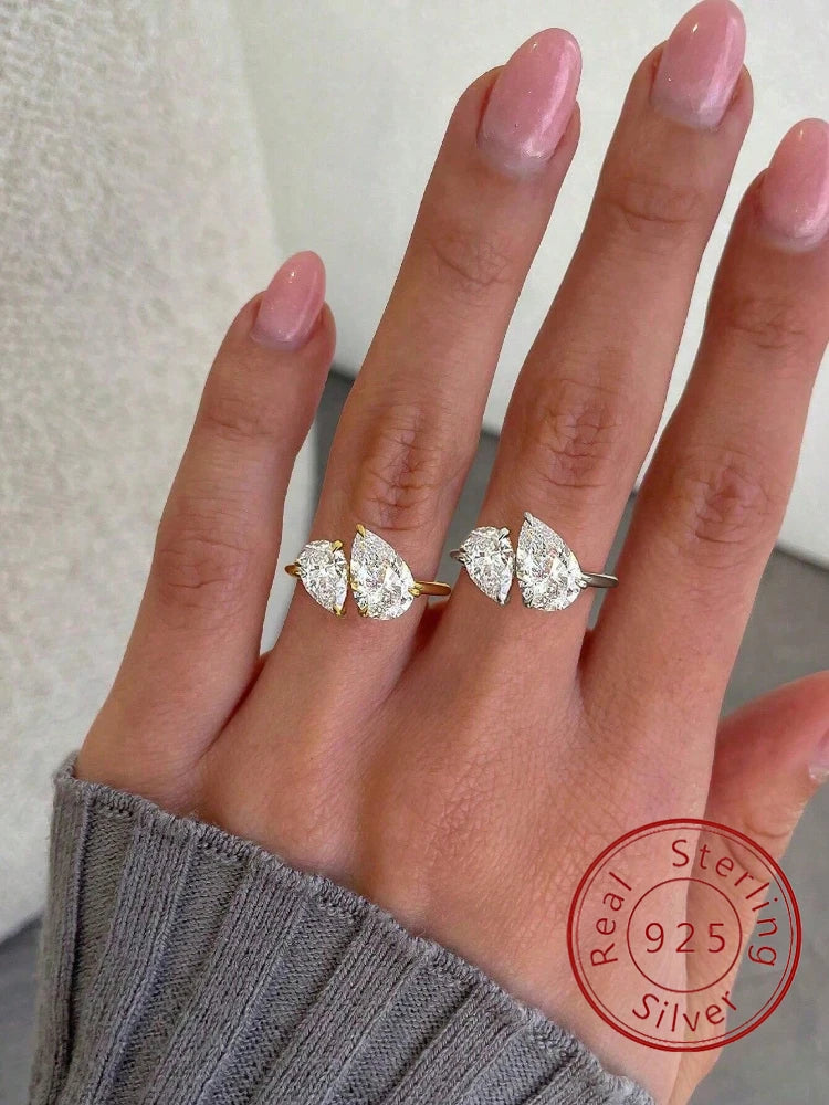 Elina Teardrop Ring