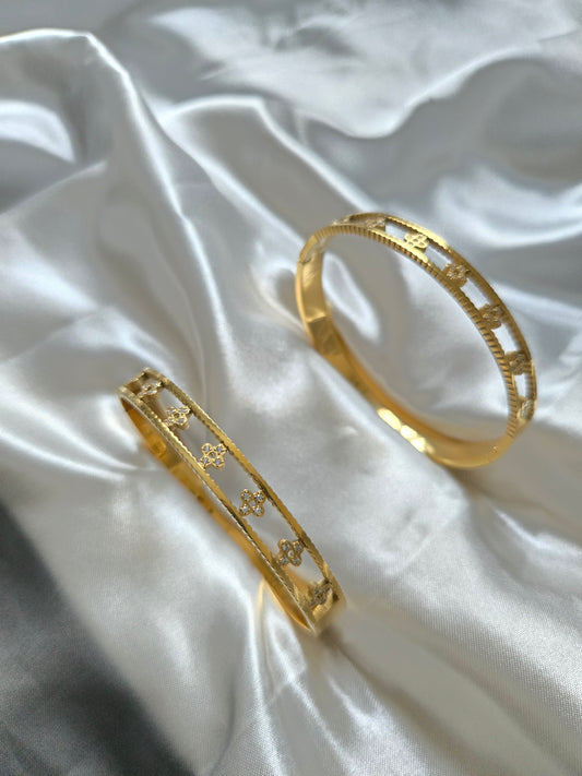 JAMILA - Gold Motif Bangle - Stainless Steel