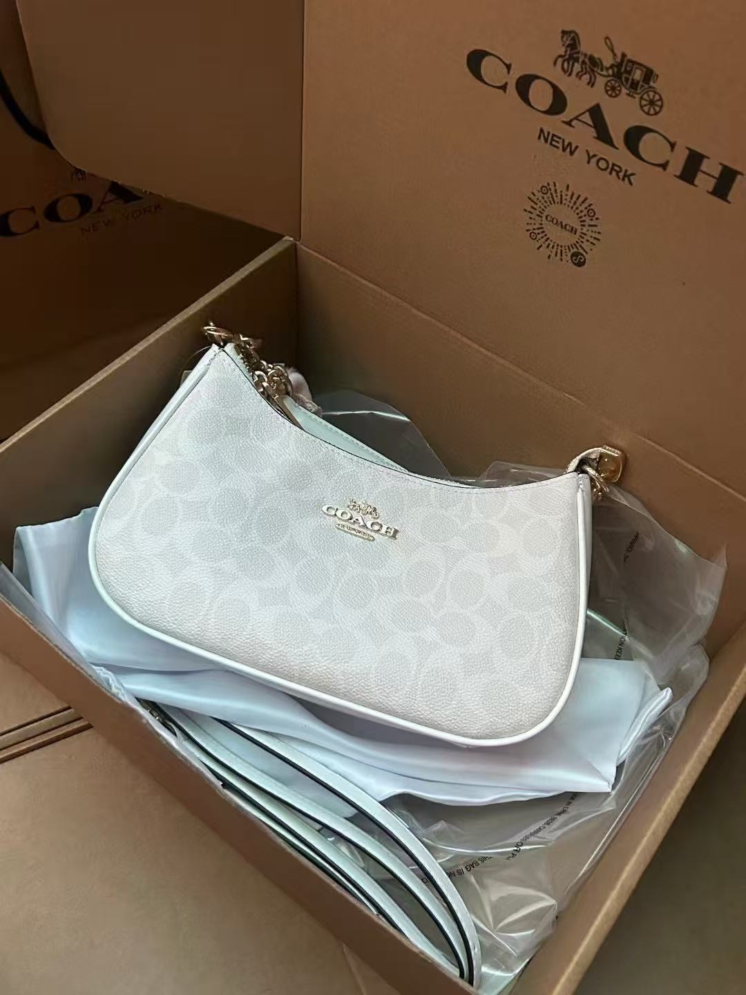 KARA Bag - White