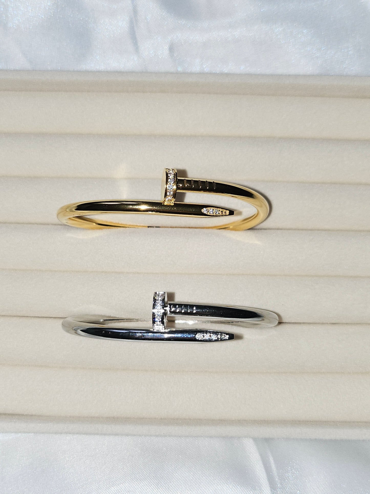 SAMIRA - Gold & Silver Nail Bangle